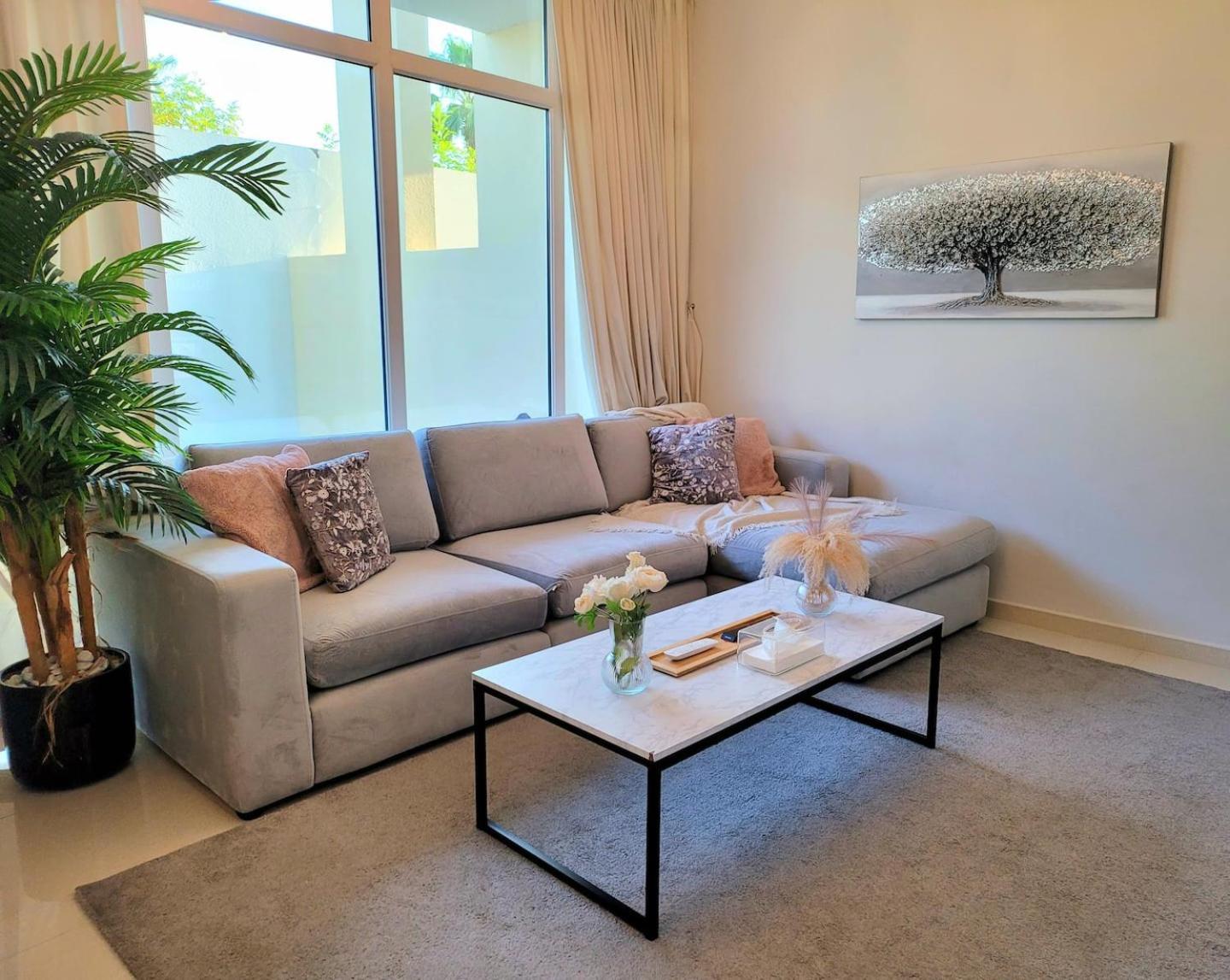 Villa Victoria Damac Hills 2 Family Retreat With Waterpark And Petting Farm Dubai Buitenkant foto