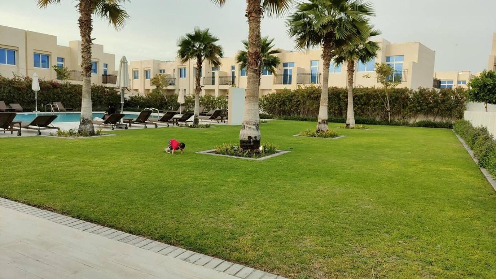 Villa Victoria Damac Hills 2 Family Retreat With Waterpark And Petting Farm Dubai Buitenkant foto