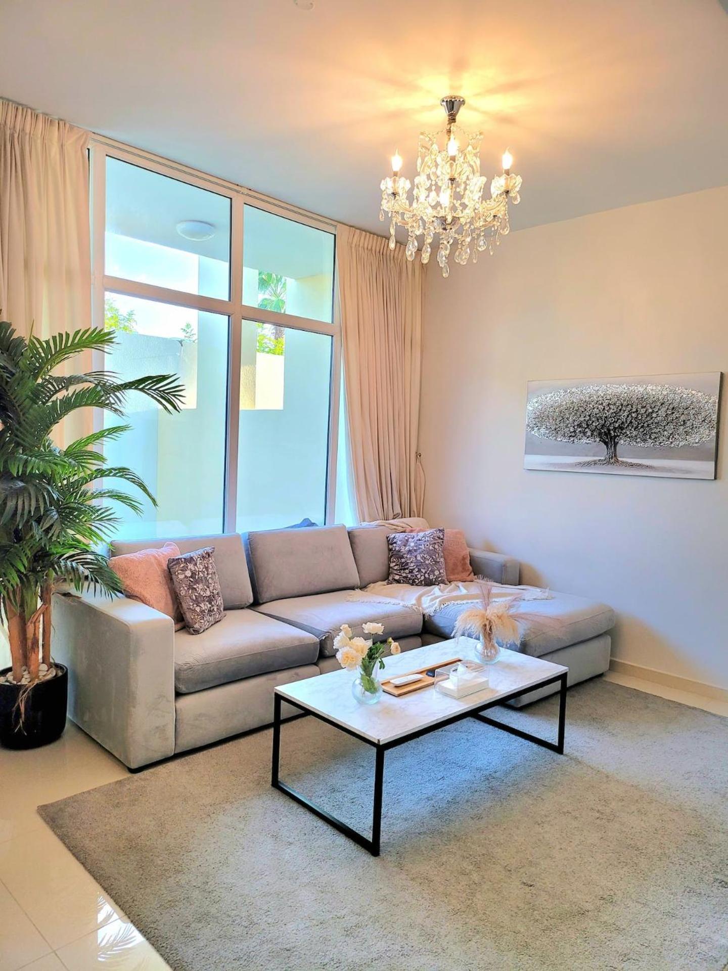 Villa Victoria Damac Hills 2 Family Retreat With Waterpark And Petting Farm Dubai Buitenkant foto